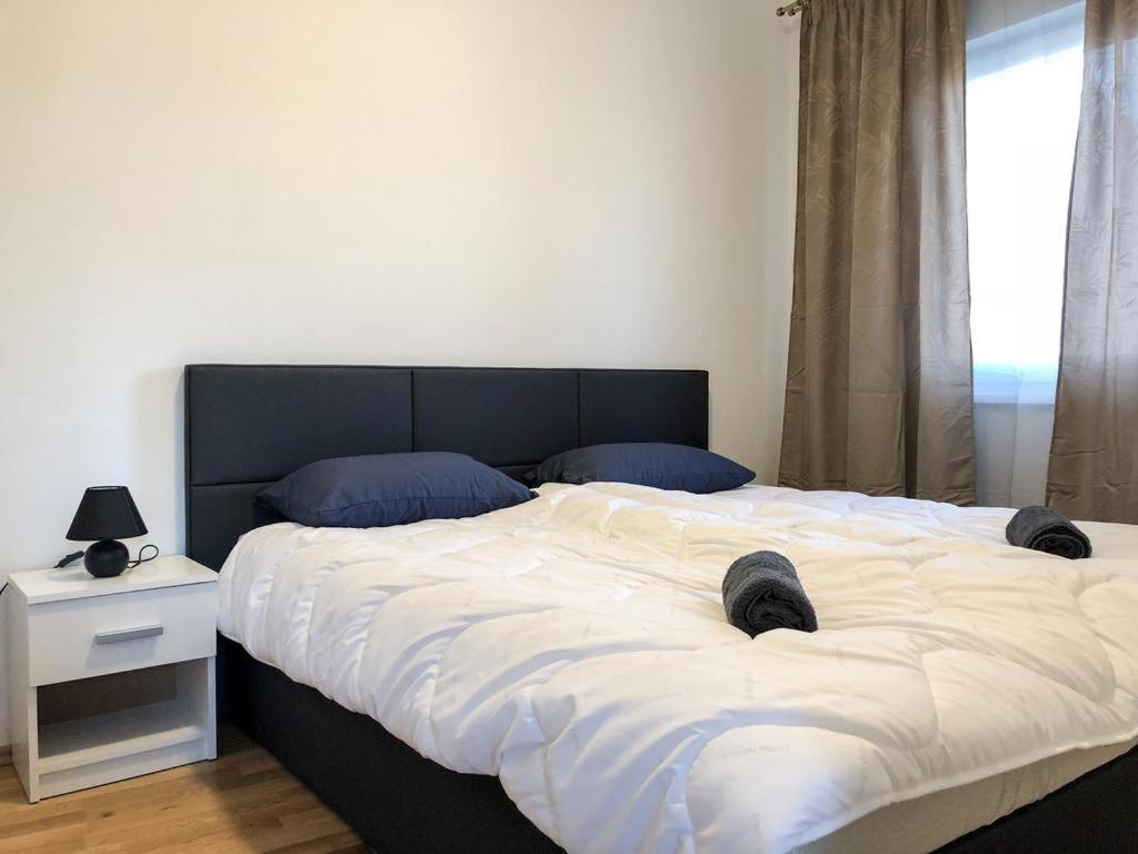 Apartments Time For Sea Копер Екстериор снимка