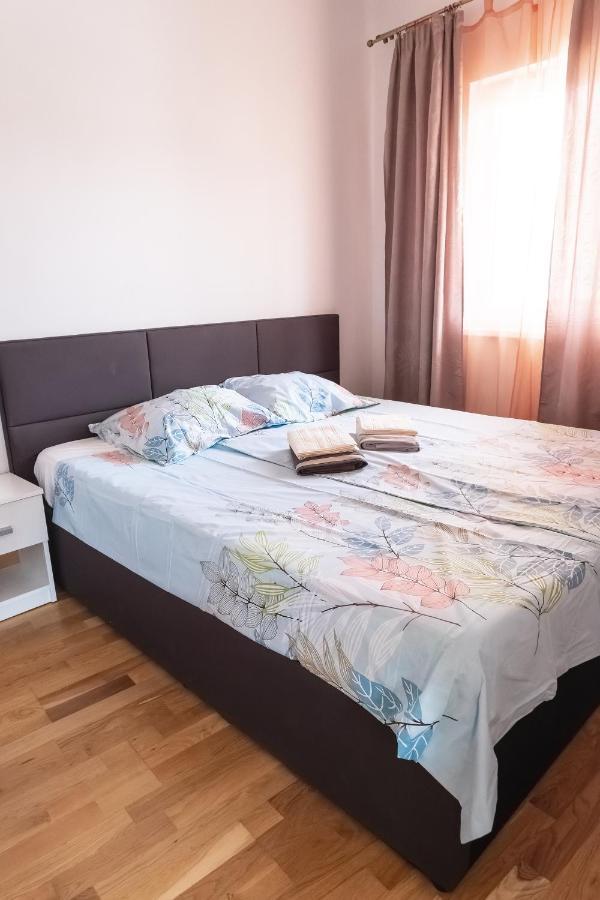 Apartments Time For Sea Копер Екстериор снимка