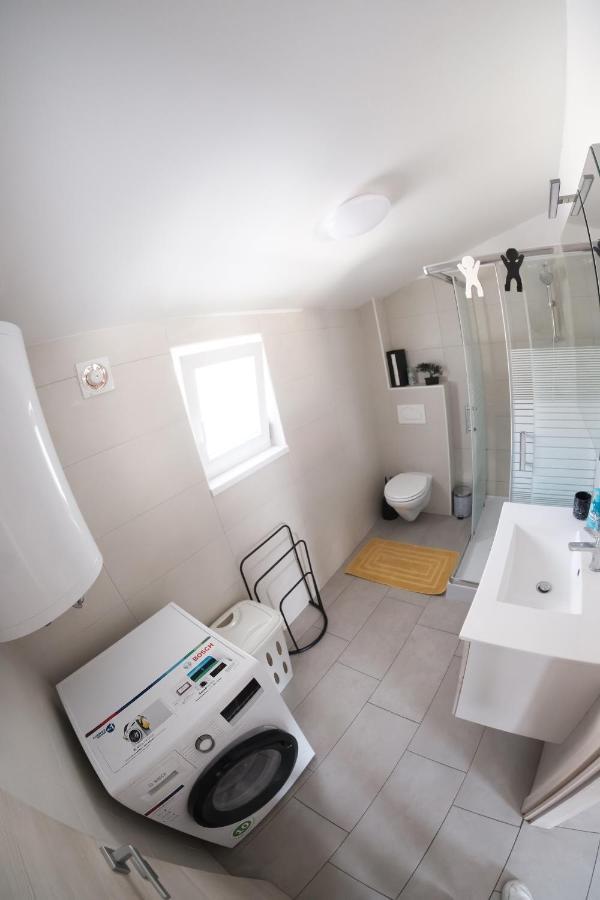 Apartments Time For Sea Копер Екстериор снимка